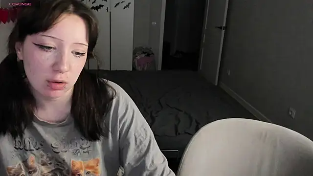 JayMollyy online show from July 21, 2026, 4:19 pm