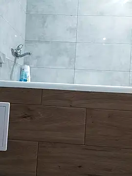 dxmiian online show from March 25, 2026, 8:19 pm