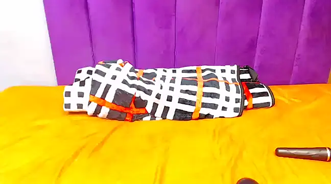 Snapshot of ExclusiveAss_ chatting on March 8, 2025, 8:35 pm ExclusiveAss online show from March 8, 2025, 8:35 pm