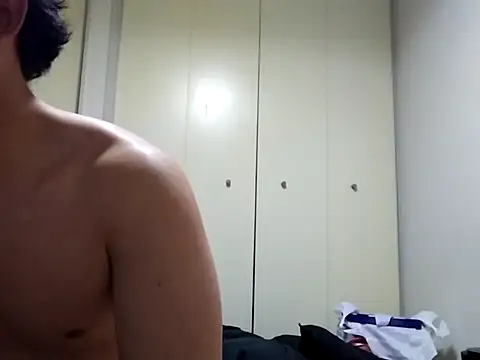 Snapshot of taaaaaa- chatting on December 3, 2025, 10:36 am taaaaaa- online show from December 3, 2025, 10:36 am