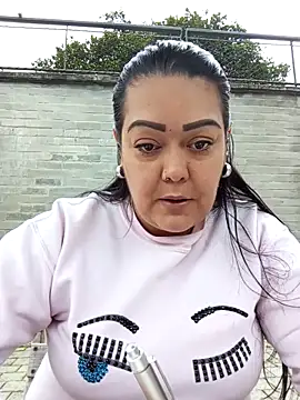 violeta delavega1 online show from November 15, 2025, 7:18 pm