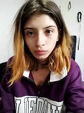 KratosAfroditacs online show from December 18, 2025, 12:16 am