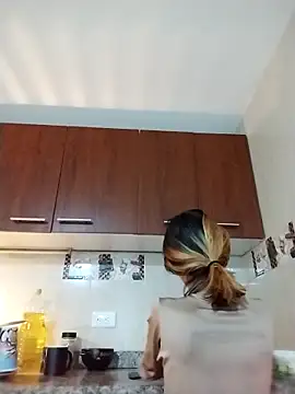 KratosAfroditacs online show from October 11, 2025, 2:01 am