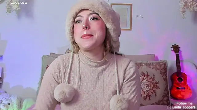 julieta cooper20 online show from April 6, 2026, 3:57 am