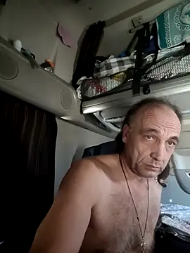 aleksis1313 online show from March 22, 2025, 2:36 pm