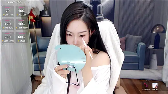 October 10 online show from March 11, 2026, 9:58 am