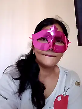 Ronak kaur online show from October 9, 2025, 5:52 am