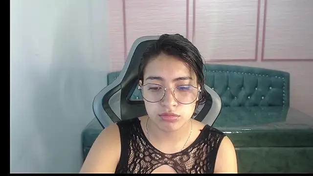 alexa romero t online show from September 18, 2025, 1:03 pm
