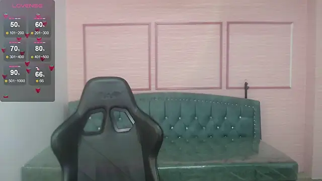 Snapshot of alexa_romero_t chatting on February 3, 2026, 1:05 pm alexa romero t online show from February 3, 2026, 1:05 pm