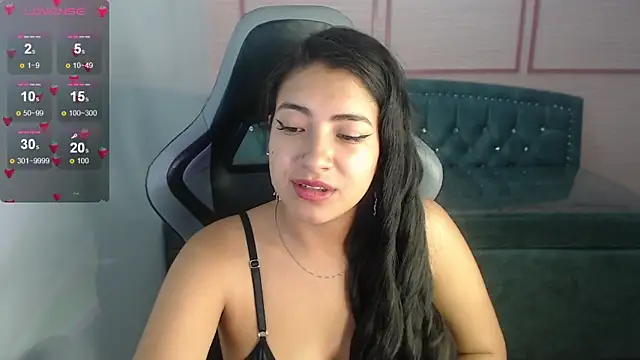 Snapshot of alexa_romero_t chatting on October 23, 2025, 1:10 pm alexa romero t online show from October 23, 2025, 1:10 pm