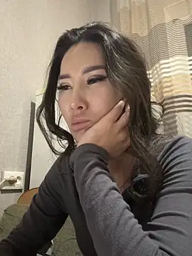 Goddessnor online show from March 15, 2025, 4:32 pm