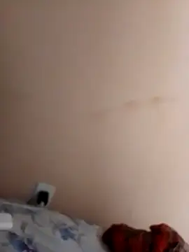 Snapshot of Sandra42 chatting on February 9, 2026, 9:51 am Sandra42 online show from February 9, 2026, 9:51 am