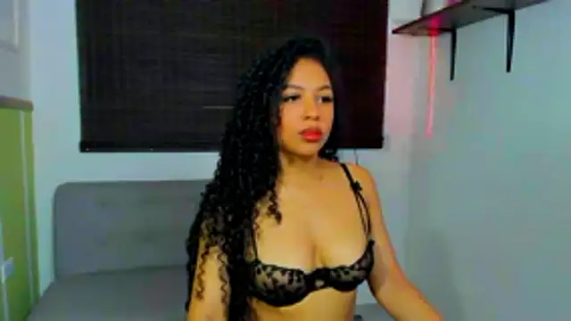 Sasha rd online show from November 24, 2025, 1:44 pm