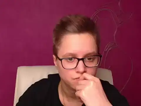 Bella Swannn online show from March 15, 2025, 12:47 am