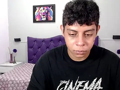 Alejandroo 22 online show from October 2, 2025, 1:58 pm