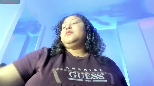 Ayliinn  online show from March 22, 2026, 1:09 am