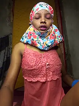 Snapshot of Cutesoma01 chatting on March 1, 2026, 11:05 pm Cutesoma01 online show from March 1, 2026, 11:05 pm