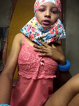 Snapshot of Cutesoma01 chatting on February 26, 2026, 11:38 pm Cutesoma01 online show from February 26, 2026, 11:38 pm