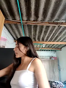 Snapshot of Valen_Person chatting on November 1, 2025, 4:45 pm Valen Person online show from November 1, 2025, 4:45 pm