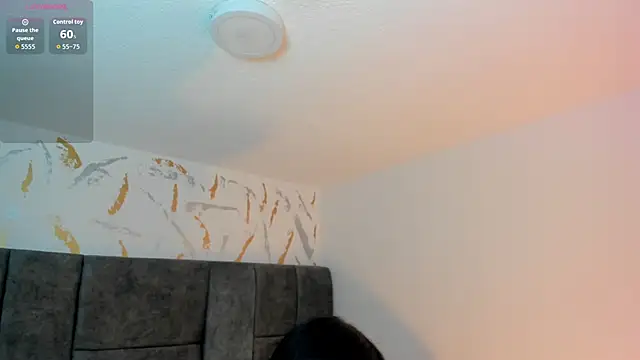 Cristal Velle online show from March 20, 2026, 12:39 pm