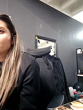 Snapshot of Isabella_Varella chatting on October 11, 2025, 1:50 am Isabella Varella online show from October 11, 2025, 1:50 am