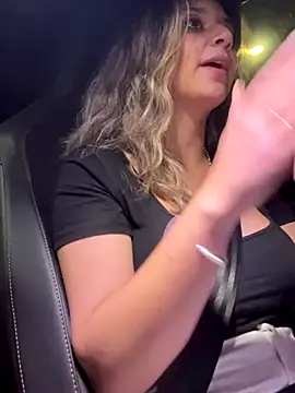 Snapshot of Isabella_Varella chatting on November 8, 2025, 1:53 am Isabella Varella online show from November 8, 2025, 1:53 am