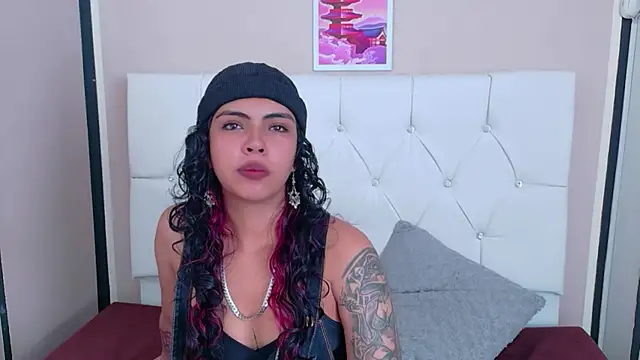 Snapshot of Devil_AliceXo chatting on July 23, 2026, 8:05 pm Devil AliceXo online show from July 23, 2026, 8:05 pm