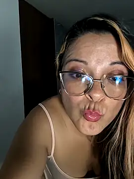 KimyCox 16 online show from March 5, 2025, 12:16 am