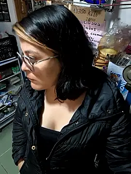 KimyCox 16 online show from February 15, 2026, 6:18 pm