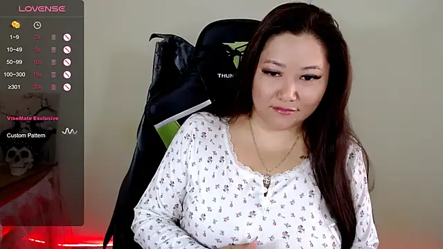 LisaAsianFlower online show from July 9, 2026, 2:56 am