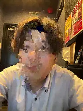waka3232 online show from May 22, 2026, 10:35 am