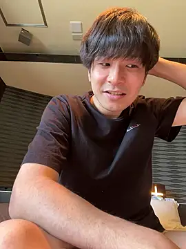 waka3232 online show from May 17, 2026, 2:22 am