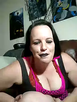 Snapshot of cattlegurl chatting on October 6, 2025, 3:51 am cattlegurl online show from October 6, 2025, 3:51 am