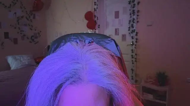 Wane Witch online show from March 6, 2026, 8:26 pm