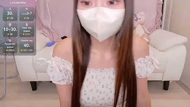 Snapshot of Ran-o0_0o chatting on October 19, 2025, 12:02 am Ran-o0 0o online show from October 19, 2025, 12:02 am