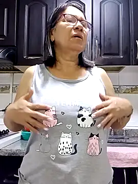 Snapshot of victoria_wayne chatting on October 18, 2025, 10:17 am victoria wayne online show from October 18, 2025, 10:17 am