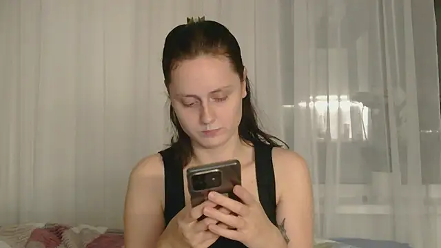 Snapshot of belle_ame chatting on November 5, 2025, 7:39 pm belle ame online show from November 5, 2025, 7:39 pm