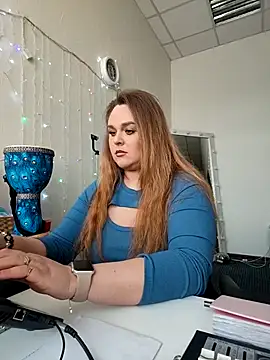 Snapshot of Juicy_PeachLux chatting on February 12, 2026, 7:52 am Juicy PeachLux online show from February 12, 2026, 7:52 am