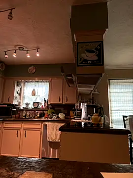 superbearboss online show from November 26, 2025, 6:41 pm