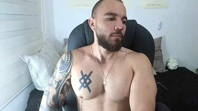 Isaac Carter online show from October 22, 2025, 11:20 am