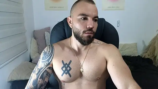 Isaac Carter online show from November 17, 2025, 10:41 am