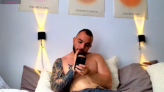 Isaac Carter online show from March 6, 2025, 1:57 pm