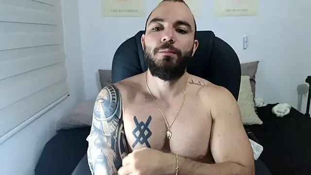 Isaac Carter online show from November 13, 2025, 10:52 am