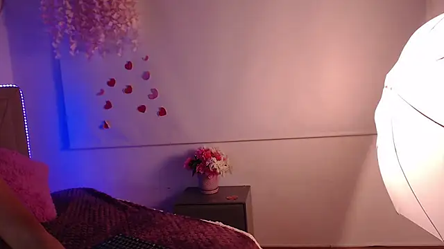 Snapshot of Cattleya_gilQS chatting on March 11, 2025, 7:25 pm Cattleya gilQS online show from March 11, 2025, 7:25 pm