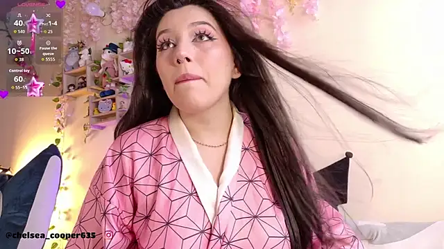 chelsea  coo online show from October 24, 2025, 5:34 pm