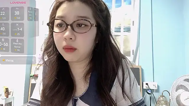 Snapshot of X-xiao-888 chatting on October 28, 2025, 4:06 pm X-xiao-888 online show from October 28, 2025, 4:06 pm