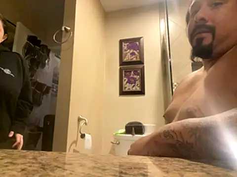 sexy milfbell online show from November 18, 2025, 8:39 am