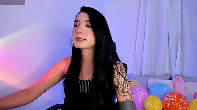 Hi Soyfer online show from November 15, 2025, 3:38 pm