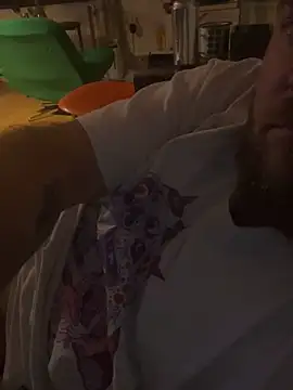 Snapshot of xmasterduck chatting on March 5, 2025, 6:45 pm xmasterduck online show from March 5, 2025, 6:45 pm