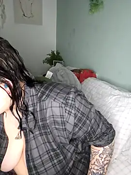 Saucy-Serenity online show from March 23, 2026, 7:58 pm